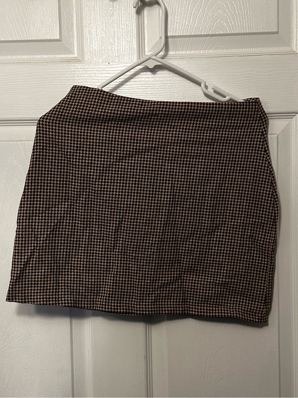 SHEIN Brown & Black Houndstooth Mini Skirt